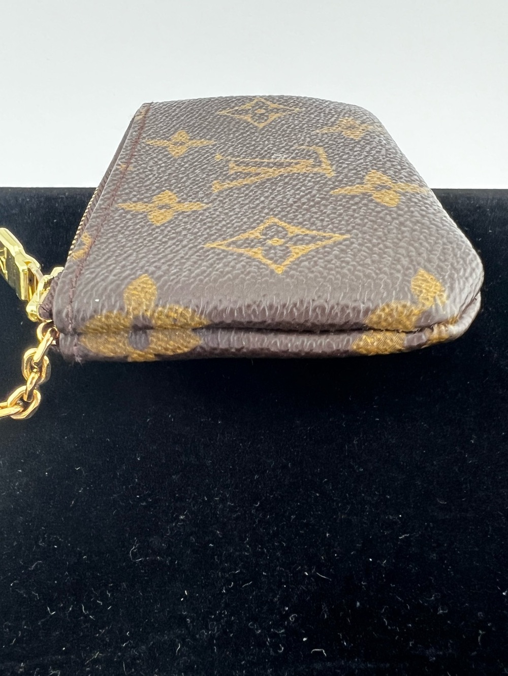Louis Vuitton Monogram Pochette Clés Coin/Key Pouch - Picture 3 of 9